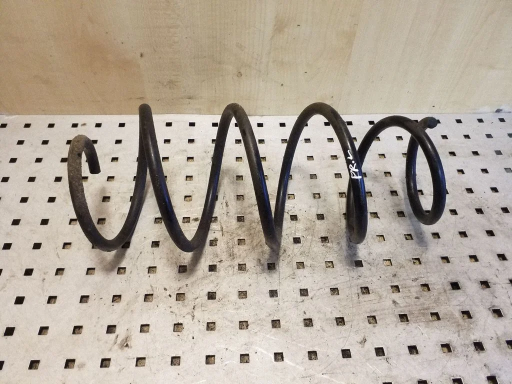 Front coil spring – left
