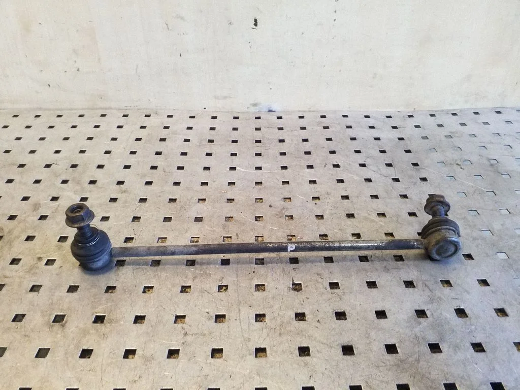 Front anti-roll bar/stabilizer link 5Q0411315A