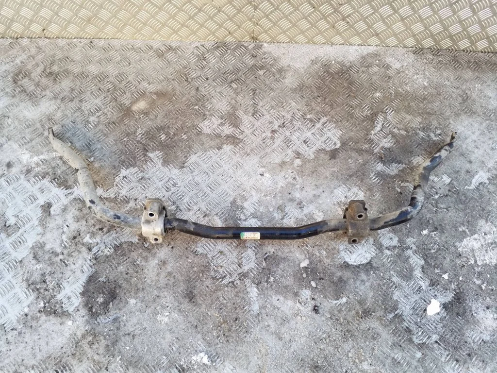 Front anti-roll bar/sway bar 06700072890 – Maserati Ghibli (2013-)