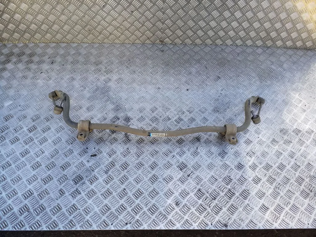 Eesmine stabilisaator (kaldevarras) – Volvo XC60 (2017-)