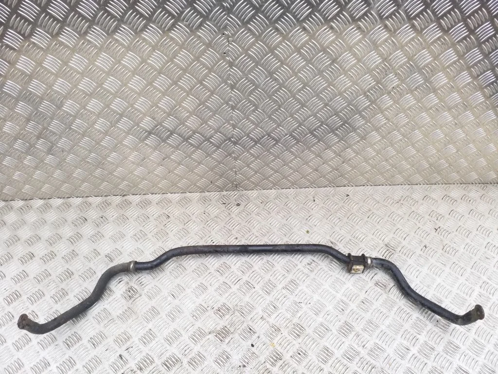 Front anti-roll bar/sway bar – Toyota Avensis T220 (2000-2003)