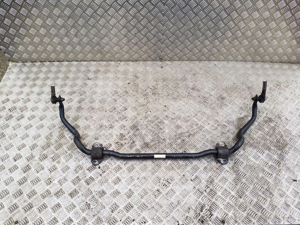 Priekšējais stabilizators – Mercedes-Benz CLS klase C218 X218 (2011-2017)