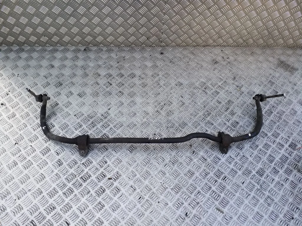 Front anti-roll bar/sway bar