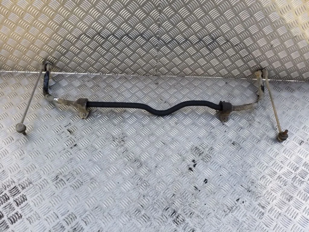 Eesmine stabilisaator (kaldevarras) – Volkswagen Tiguan (2007-2016)