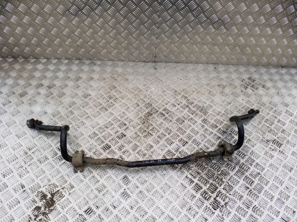Front anti-roll bar/sway bar