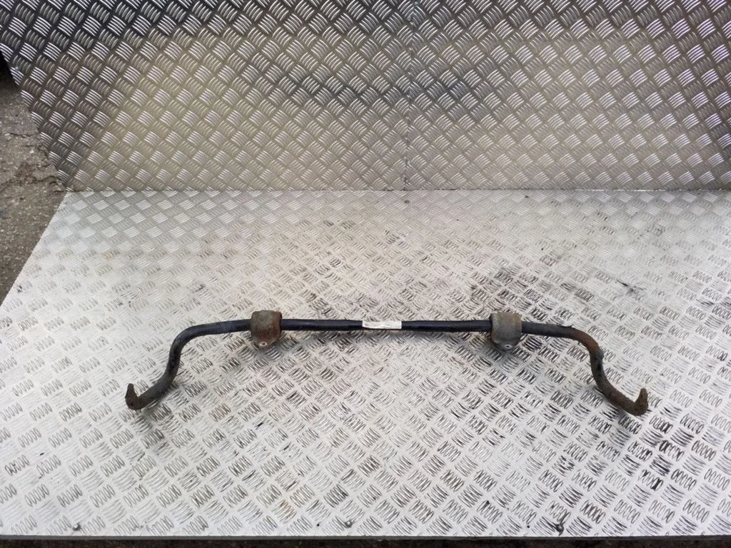 Front anti-roll bar/sway bar 6771339