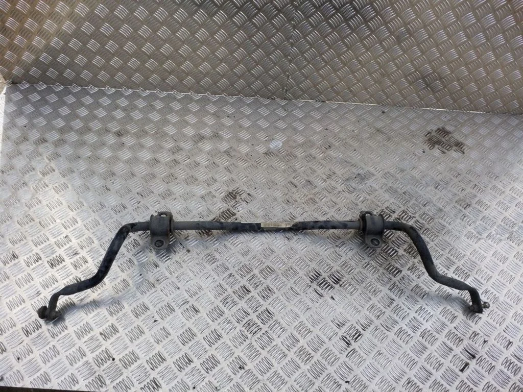 Front anti-roll bar/sway bar AV615482CB