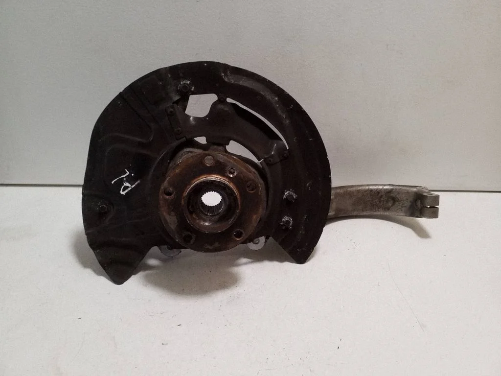 Front wheel hub – BMW X6M F86 (2015-2018)