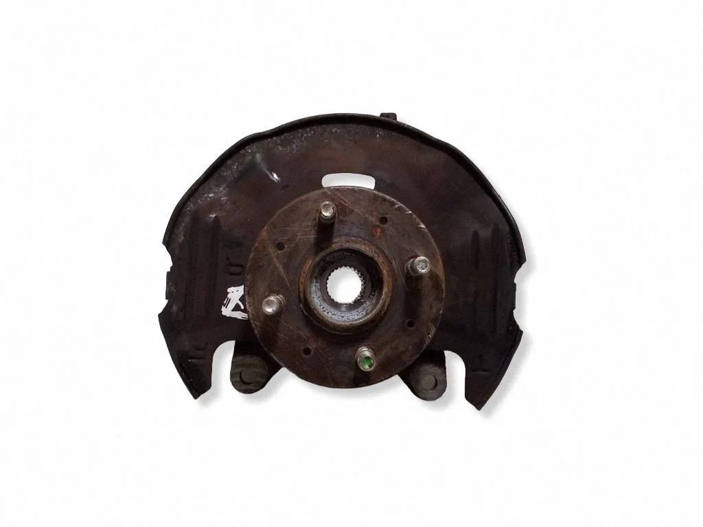 Front wheel hub – right