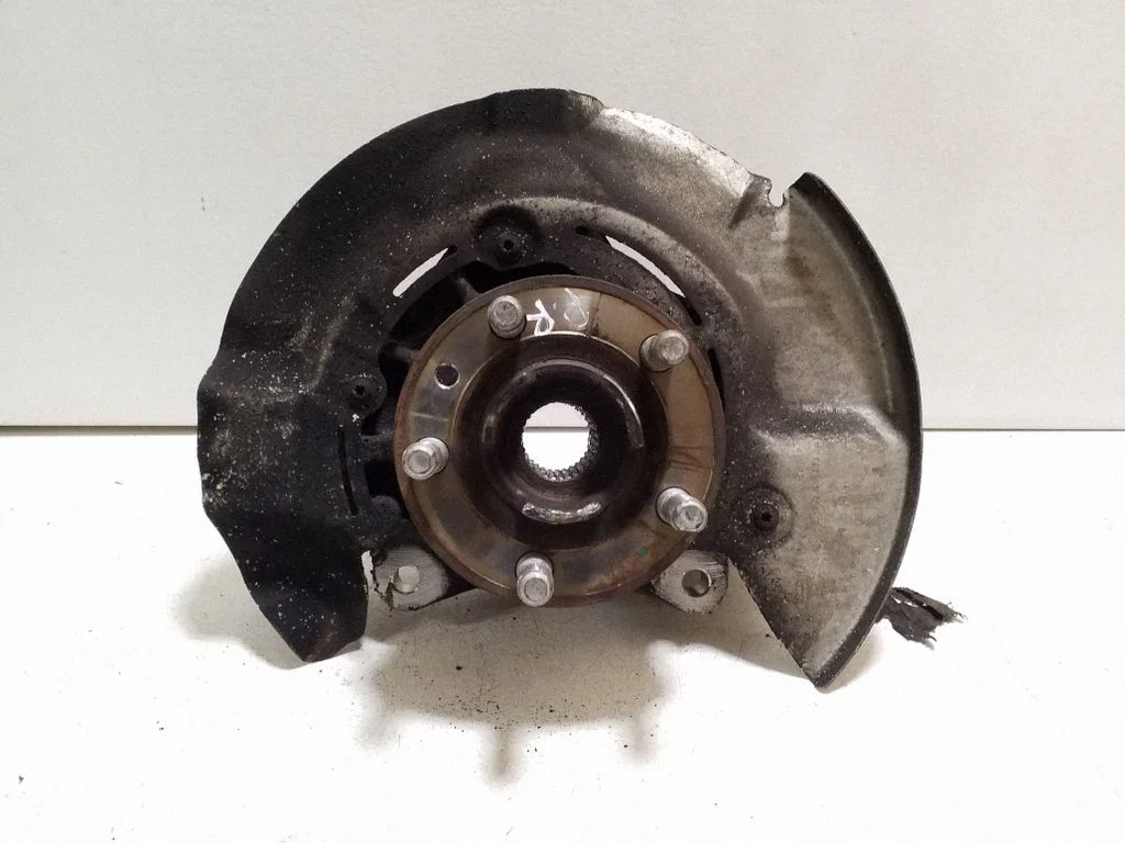 Front wheel hub – Land Rover Discovery Sport (2014-)
