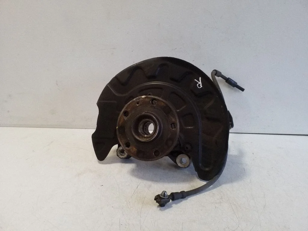 Front wheel hub 5Q0407258C