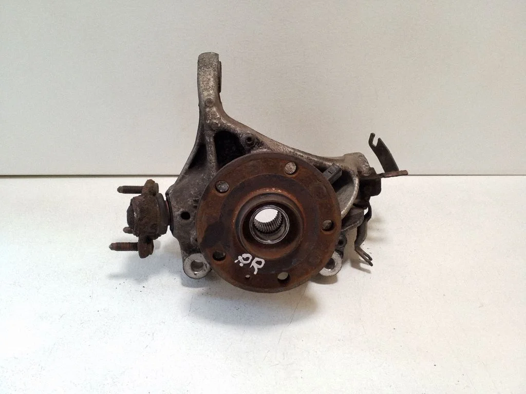 Front wheel hub 5Q0407258A