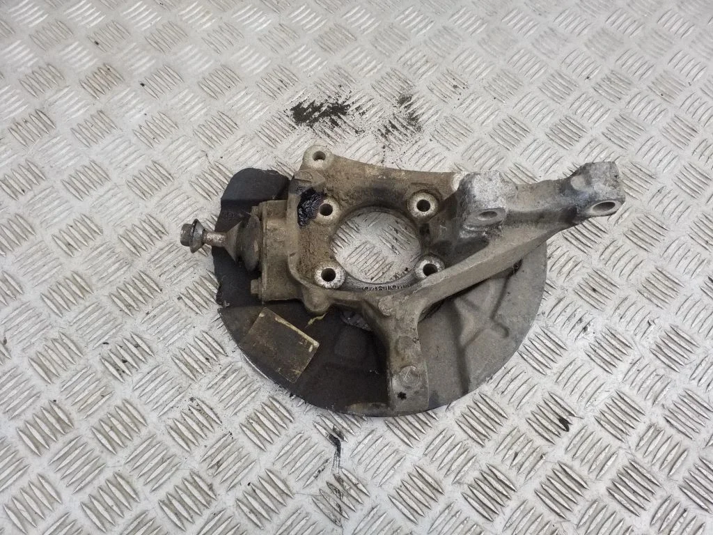 Front wheel hub 9461944