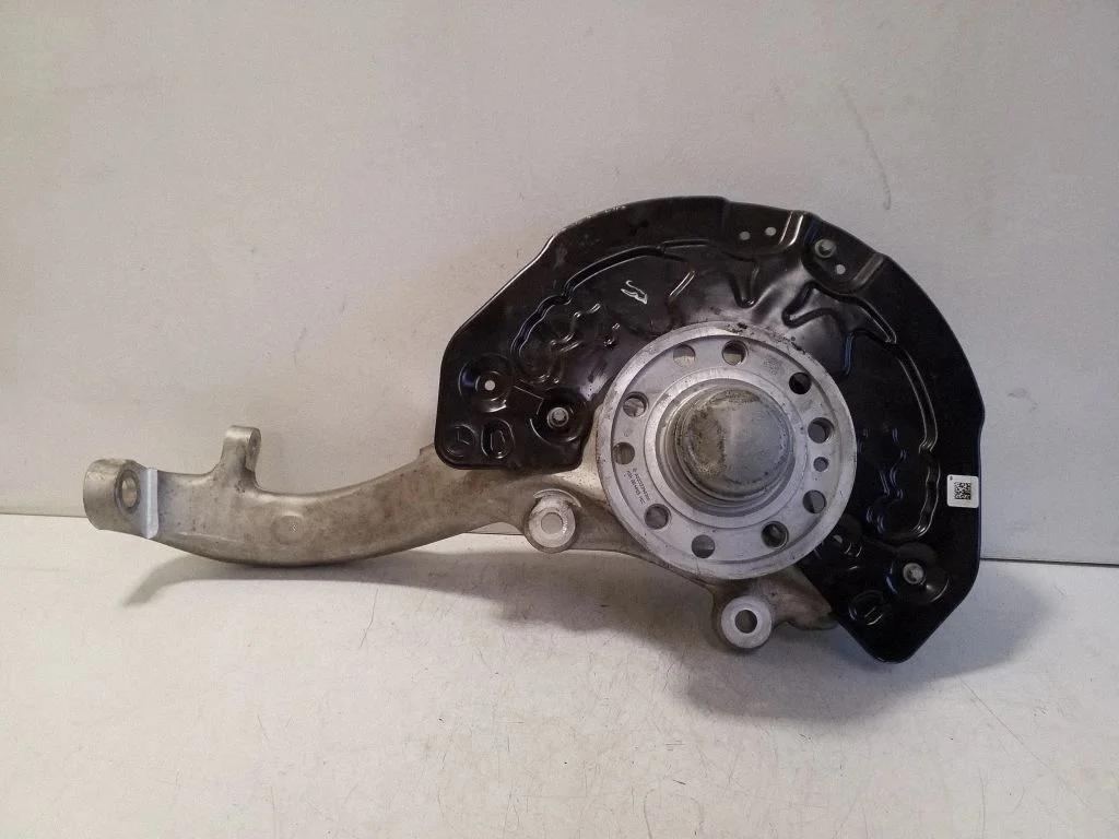 Front wheel hub A2540200