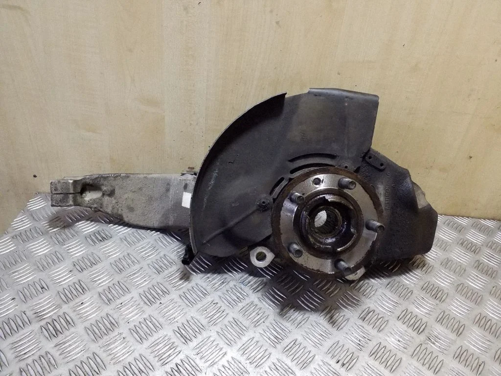 Front wheel hub DPLA3K185AE