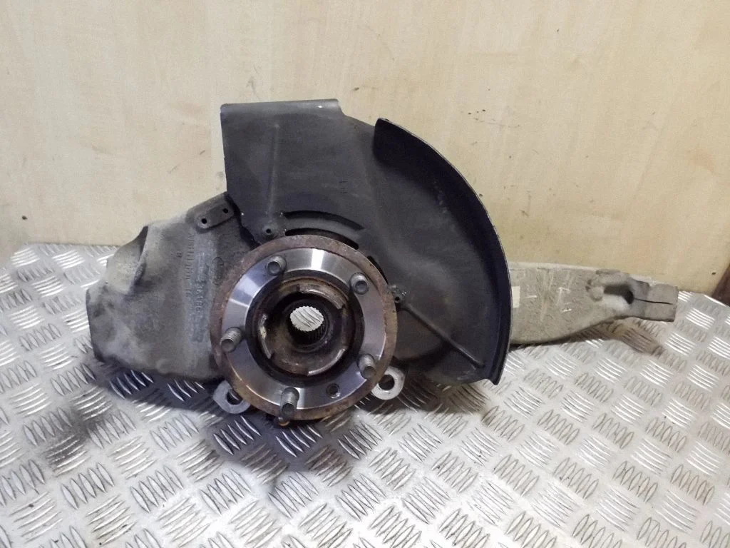 Front wheel hub DPLA3K186AE