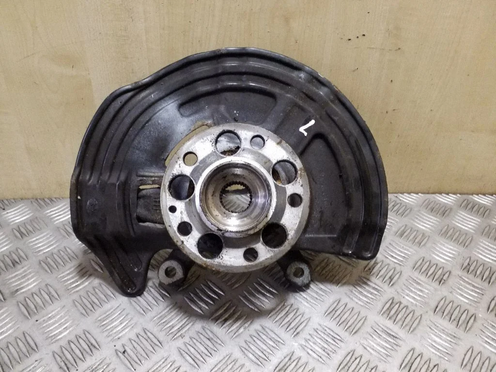 Front wheel hub A2464210820