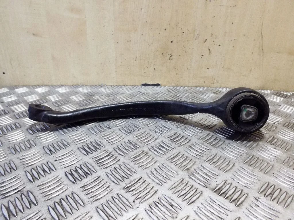 Front control arm 6768983