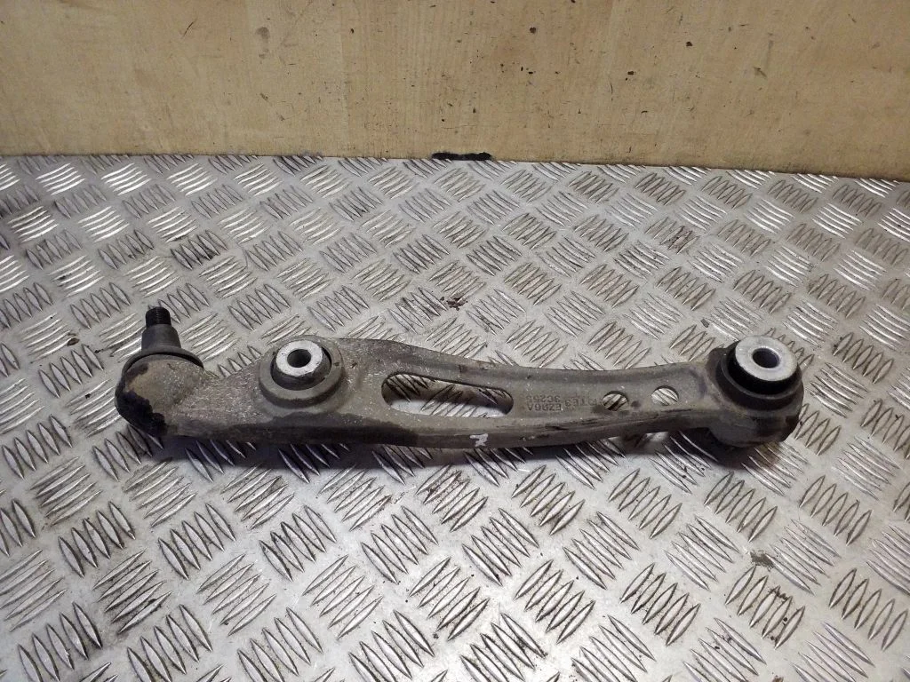 Front control arm EZB6A3C255