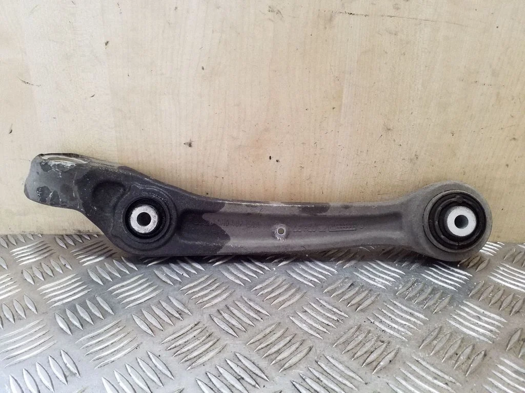 Front control arm 4H0407156A – Audi A8 S8 D4 4H (2010-2016)