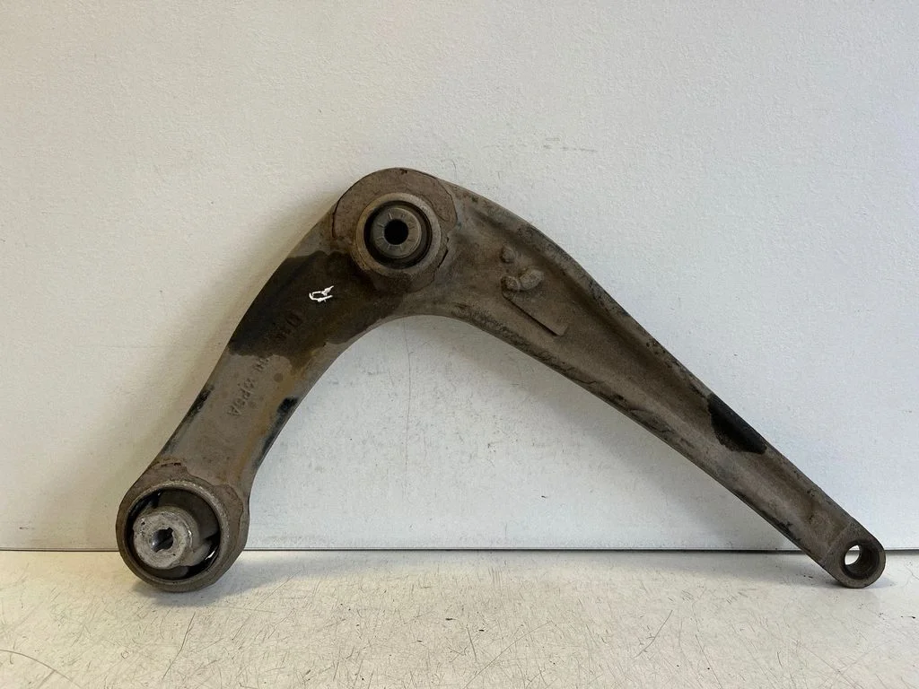 Front lower control arm/wishbone – Opel Vivaro (2019-)