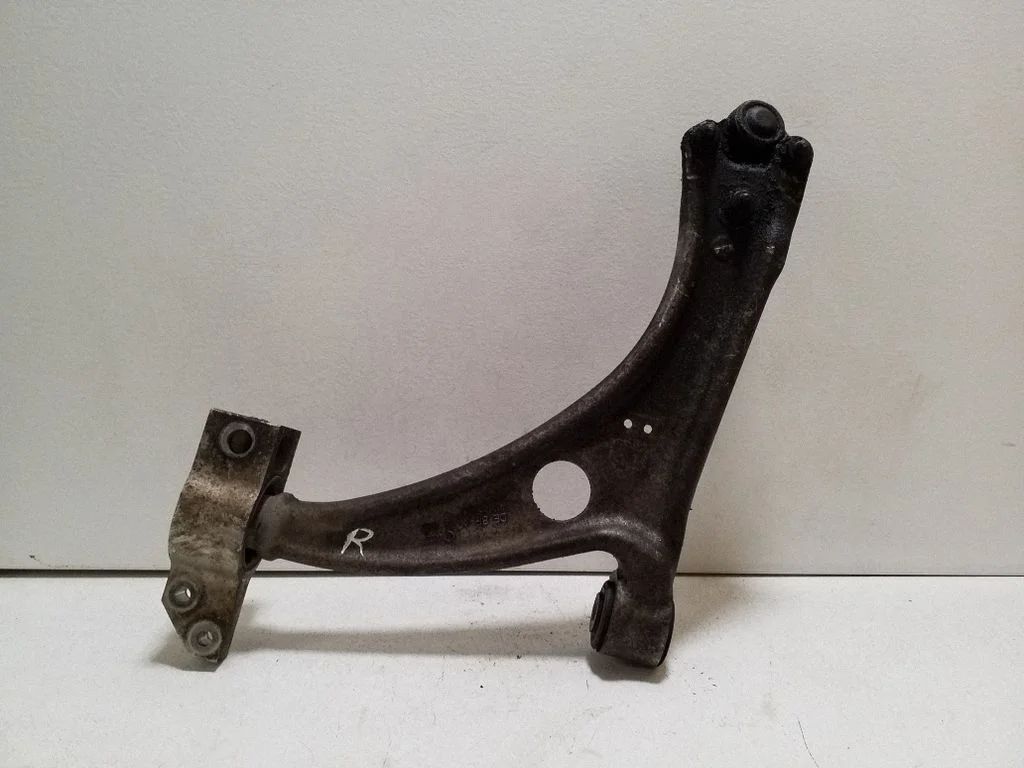 Front lower control arm/wishbone – Audi Q3 8U (2011-2016)