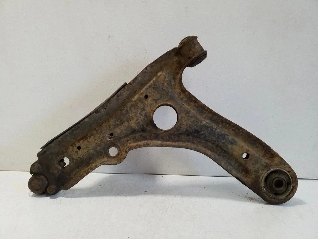 Front lower control arm/wishbone 1H0615448