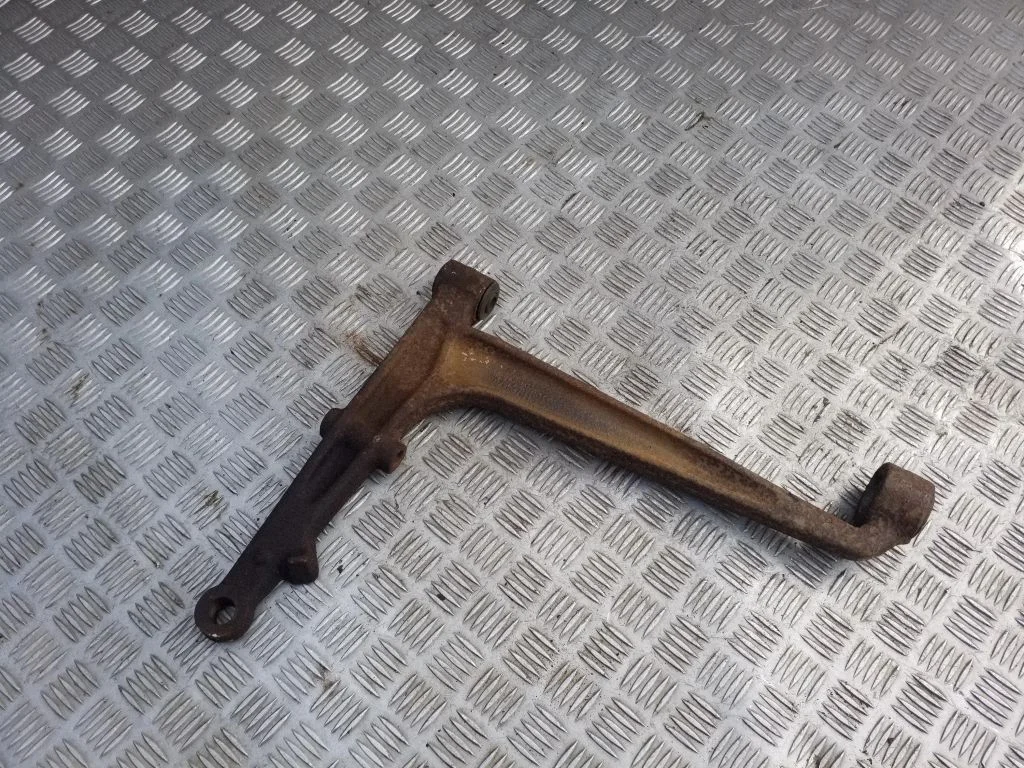 Front lower control arm/wishbone 701407153