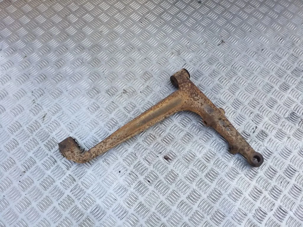 Front lower control arm/wishbone 701407164
