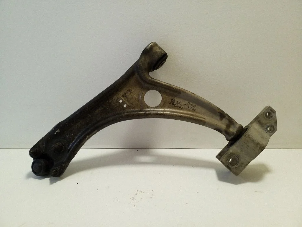 Front lower control arm/wishbone – Audi Q3 8U (2011-2016)