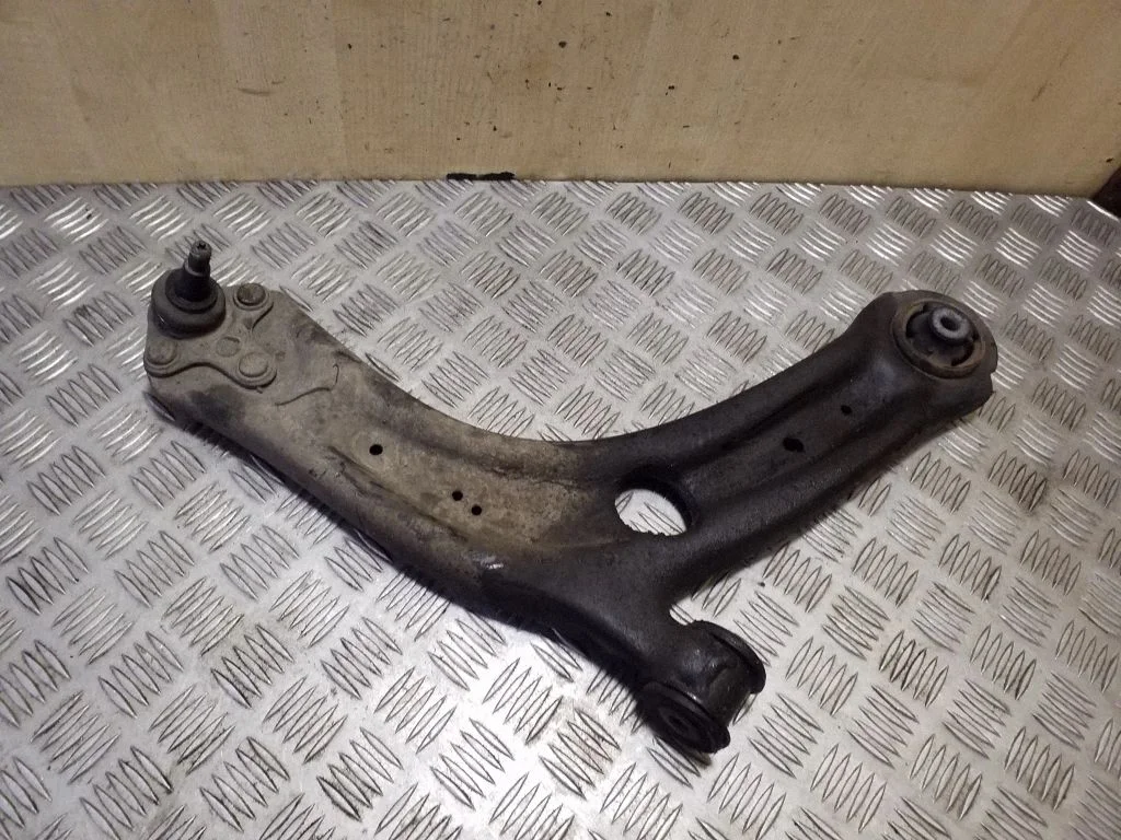 Front lower control arm/wishbone – Skoda Superb B8 (3V) (2015-2024)