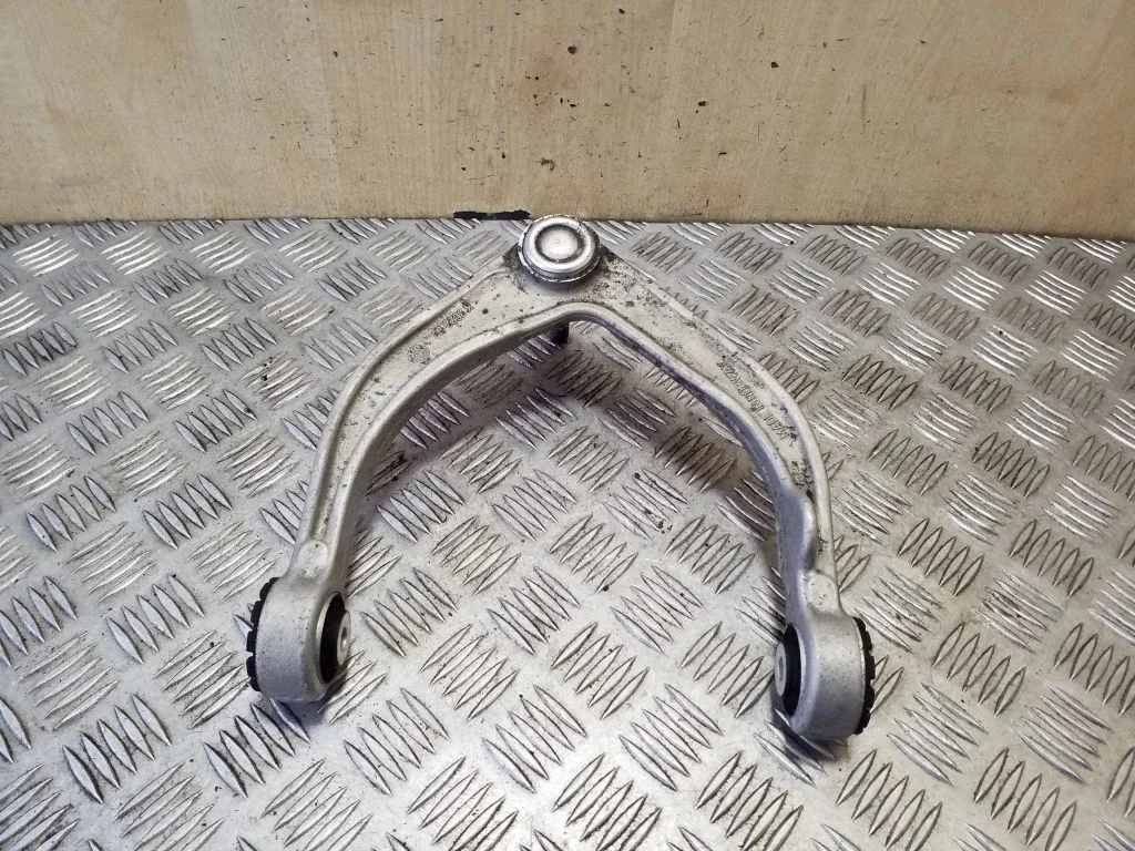 Front lower control arm/wishbone 31360633
