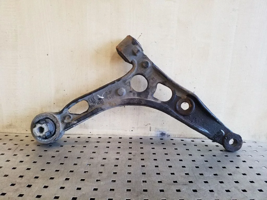 Front lower control arm/wishbone 50712142