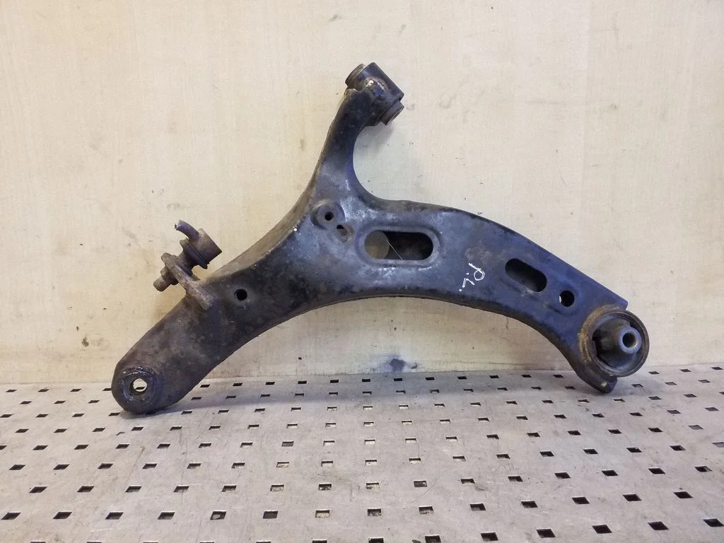 Front lower control arm/wishbone – Subaru Outback (2009-2014), left