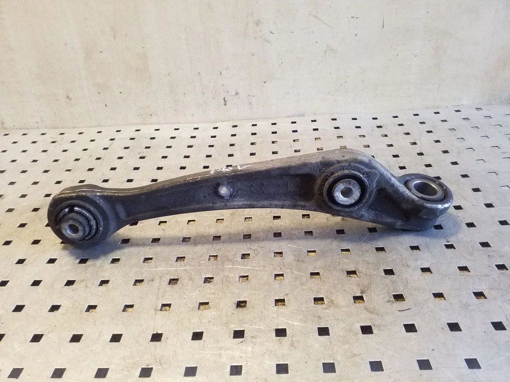 Front lower control arm/wishbone 8K0407155C