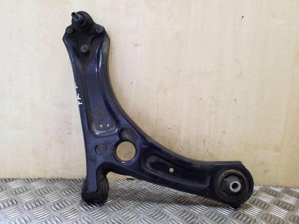 Front lower control arm/wishbone – Skoda Superb B6 (3T) (2008-2015)