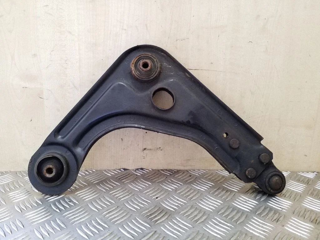 Front lower control arm/wishbone 97KB30423051BC – Ford Ka (1996-2008)