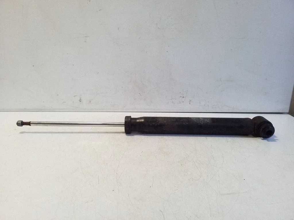 Tagumine amortisaator