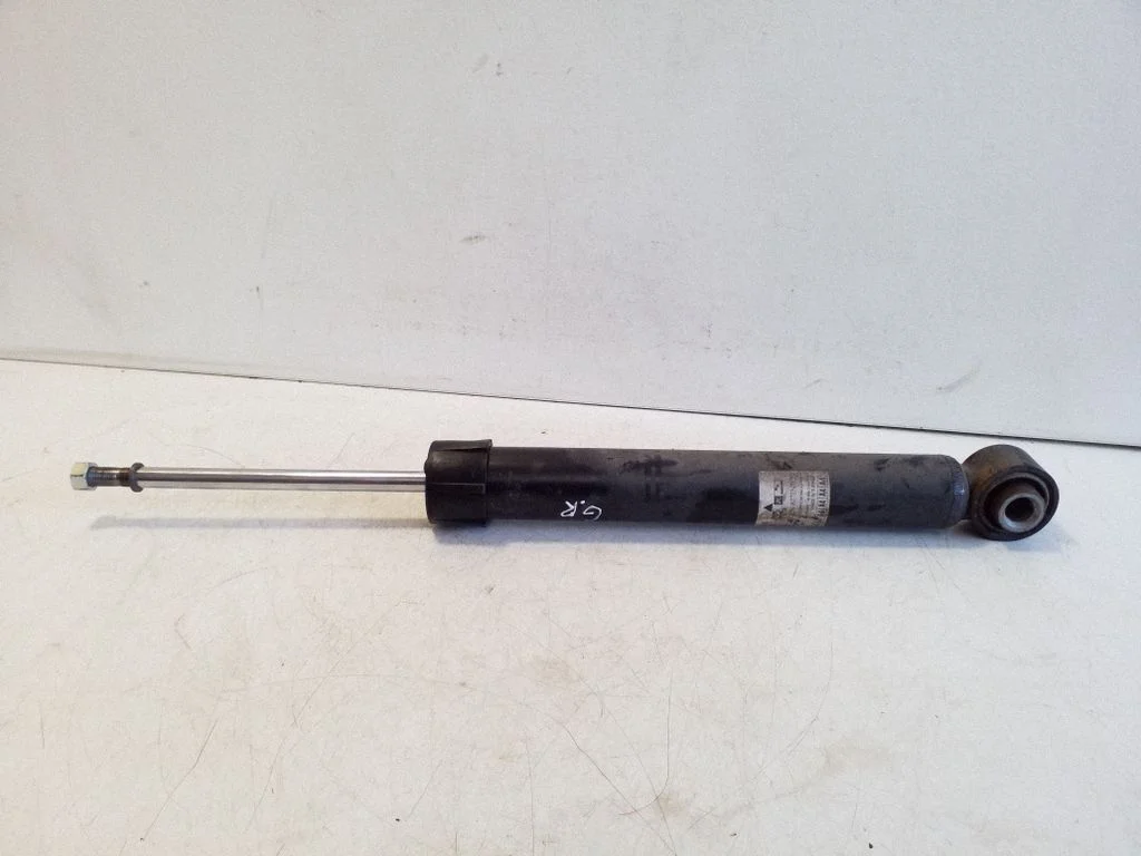 Rear shock absorber/damper 48530F4270