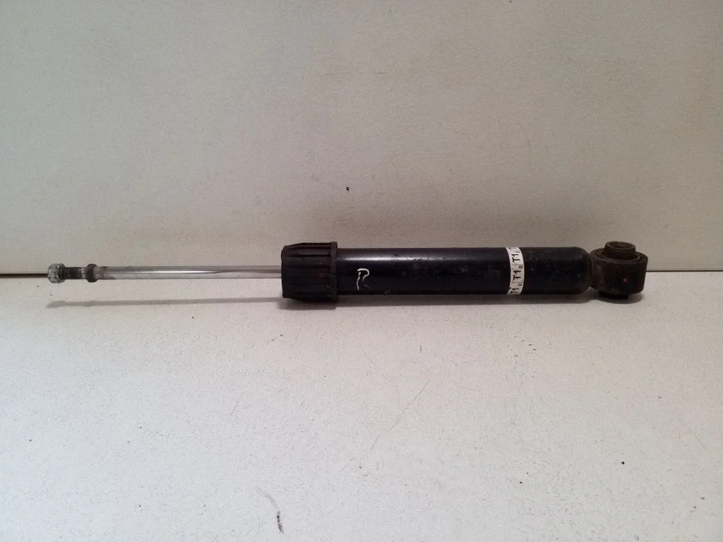 Rear shock absorber/damper 4853002T10