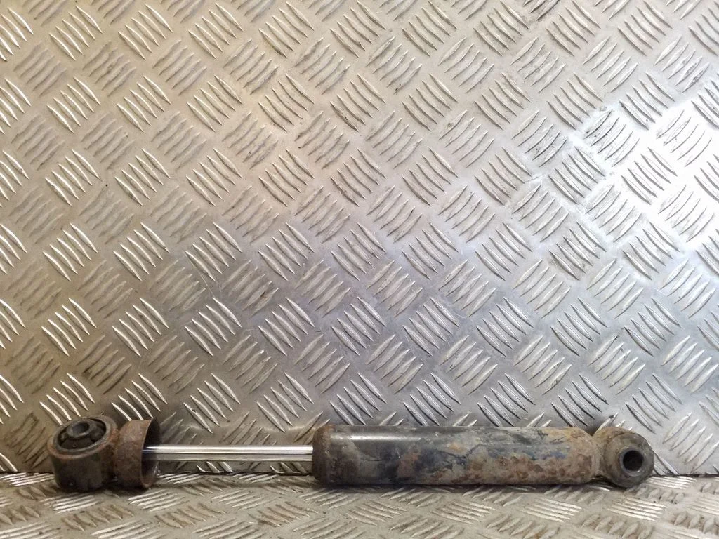 Rear shock absorber/damper
