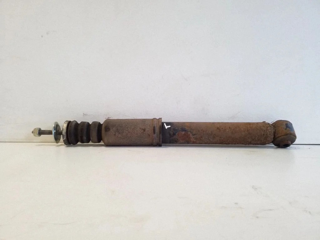 Rear shock absorber/damper – rear left