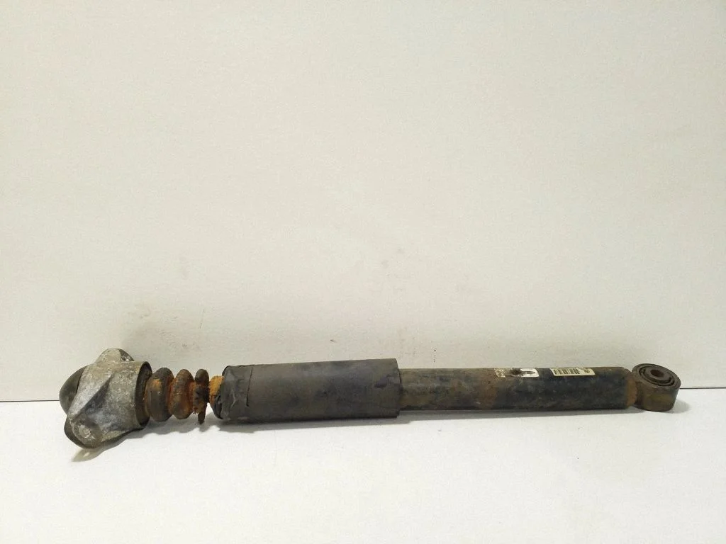 Rear shock absorber/damper