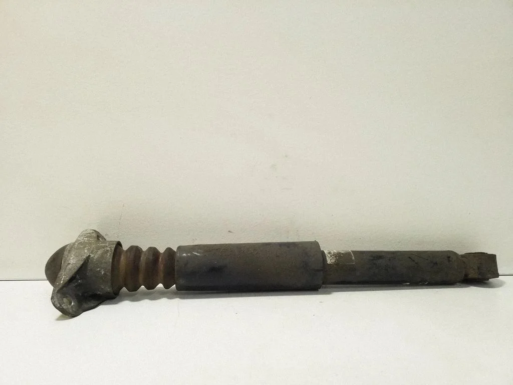 Rear shock absorber/damper