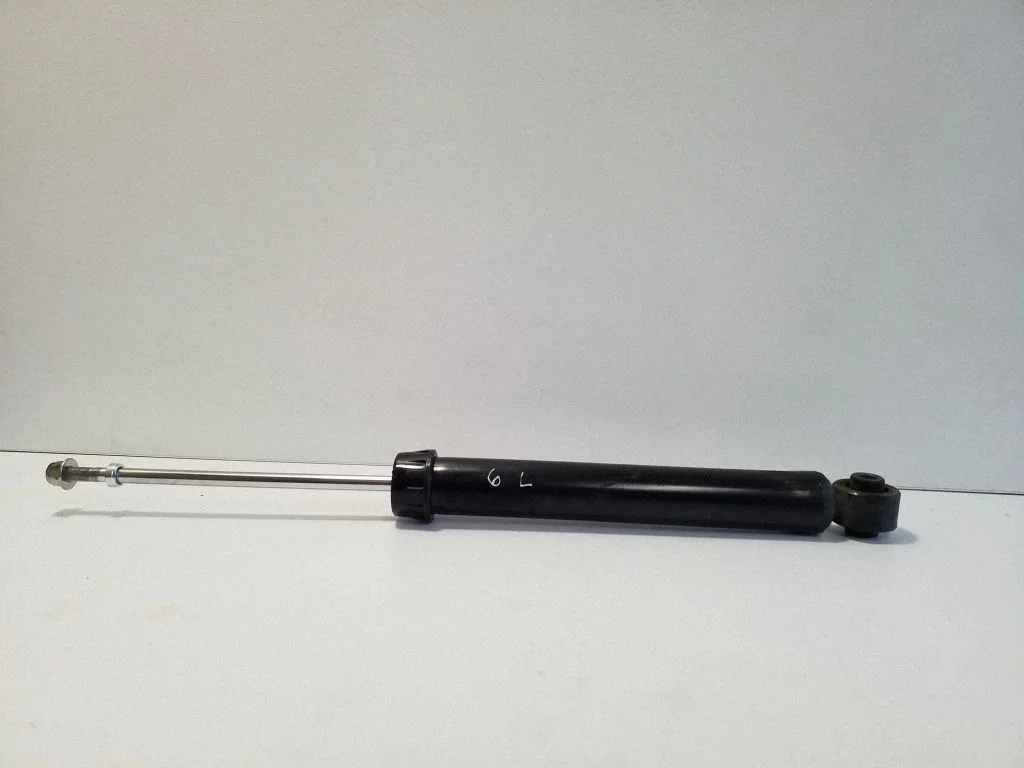 Tagumine amortisaator 562106UA1B