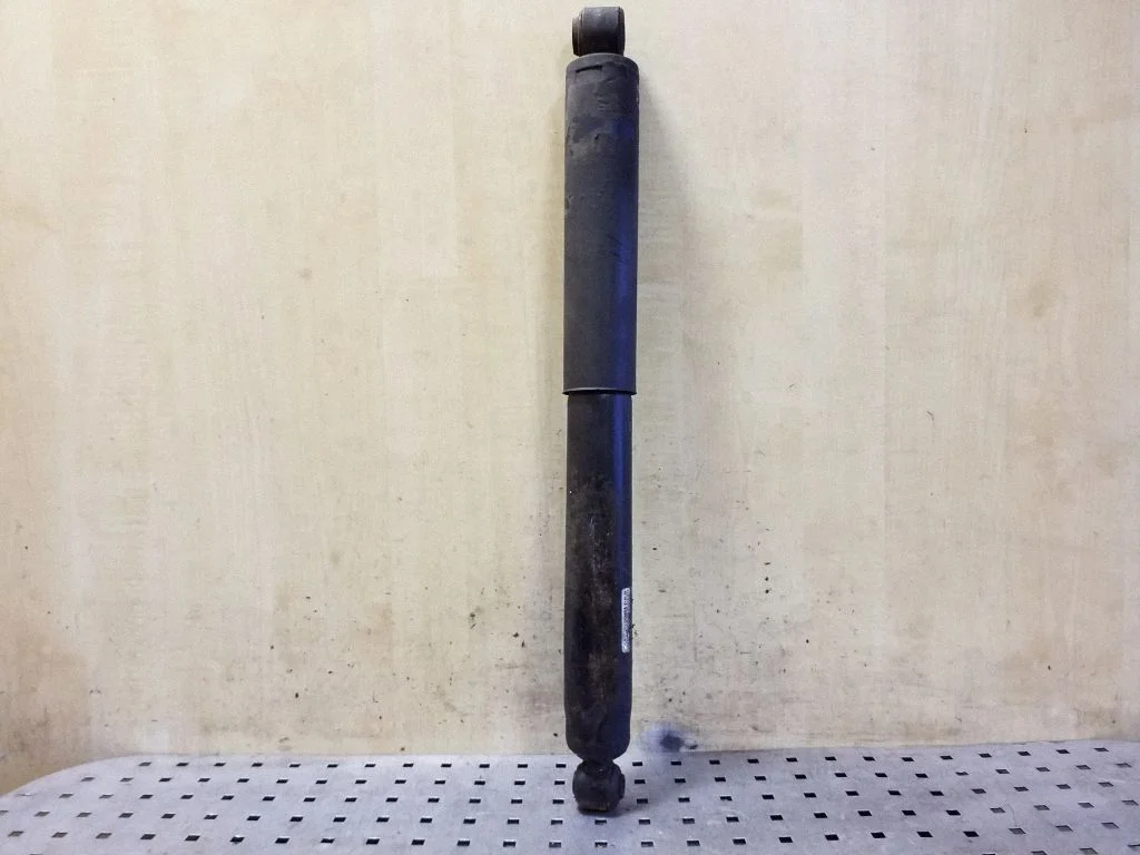 Tagumine amortisaator JB3C18080EBD