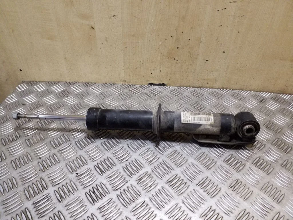 Rear shock absorber/damper – Mini Cooper Countryman R60 (2011-2016)