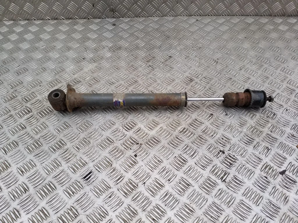 Rear shock absorber/damper