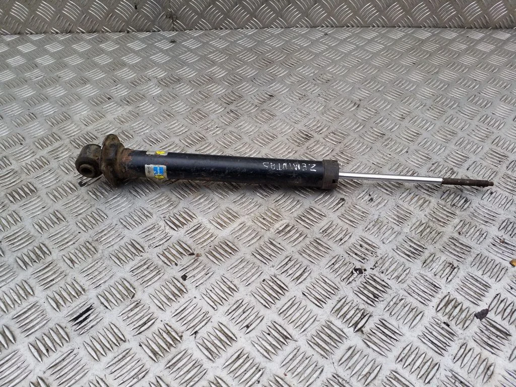 Rear shock absorber/damper BNE2918