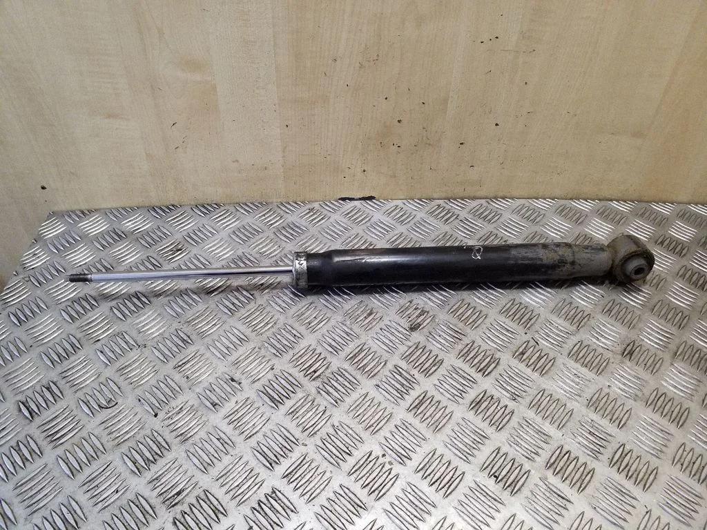 Rear shock absorber/damper – right